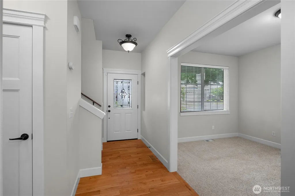 4437 Mckinley Street NE Lacey WA 98516