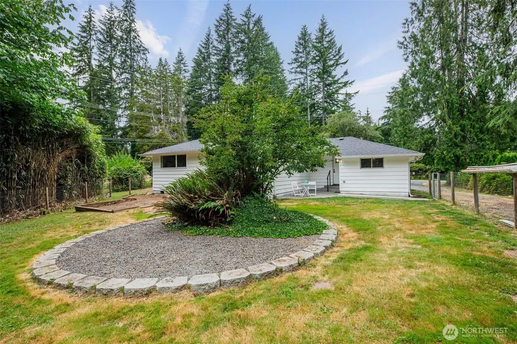 9910 52nd Street SE Snohomish WA 98290