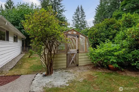 9910 52nd Street SE Snohomish WA 98290