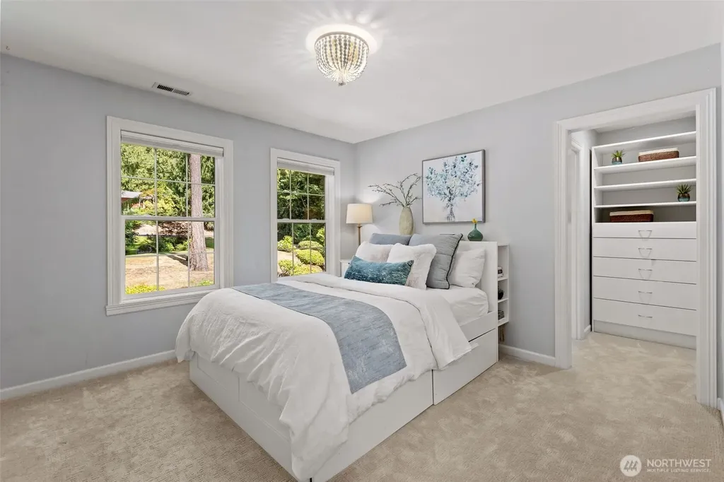 5529 231st Avenue SE Issaquah WA 98029
