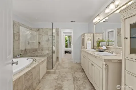 5529 231st Avenue SE Issaquah WA 98029