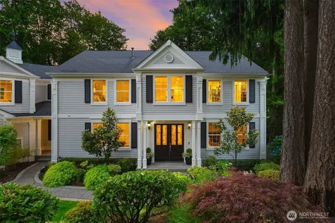 5529 231st Avenue SE Issaquah WA 98029