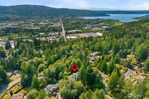 5529 231st Avenue SE Issaquah WA 98029
