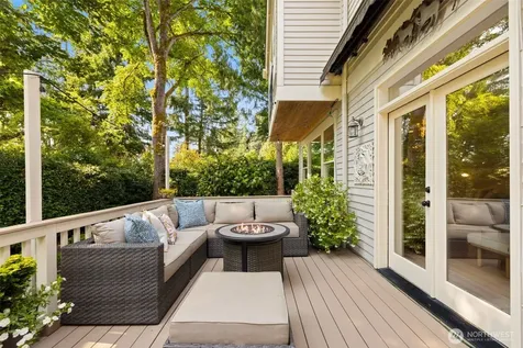 5529 231st Avenue SE Issaquah WA 98029