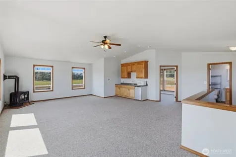2746 Taylor Road Oak Harbor WA 98277