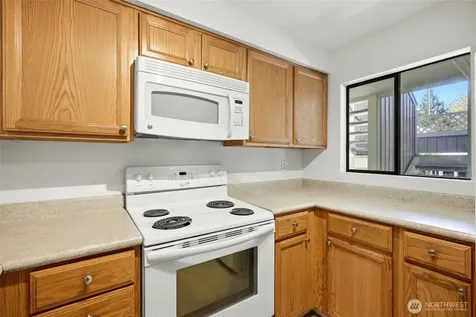 25131 98th Place S Kent WA 98030
