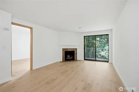 25131 98th Place S Kent WA 98030