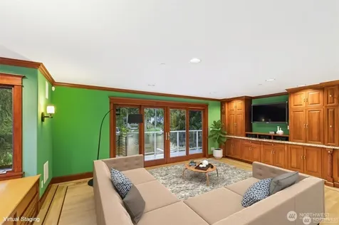 11009 317th Avenue NE Carnation WA 98014