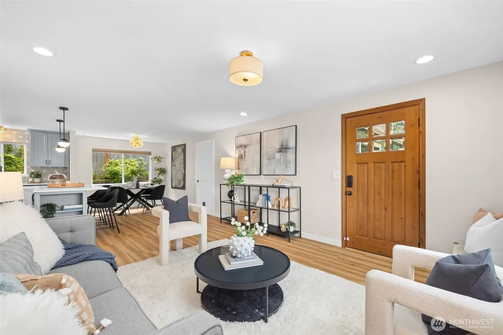 5442 30th Avenue SW Seattle WA 98126