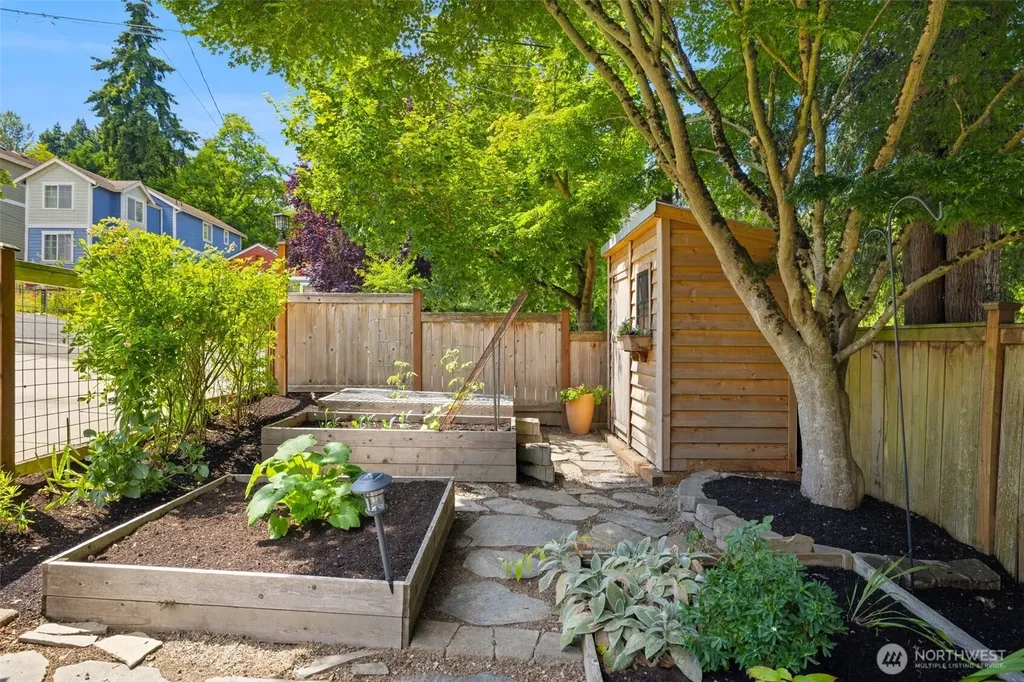 5442 30th Avenue SW Seattle WA 98126