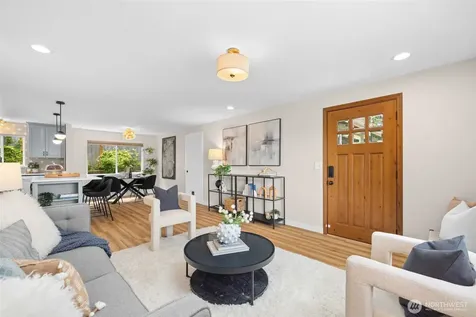 5442 30th Avenue SW Seattle WA 98126