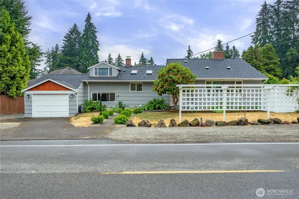 153 SW 208th Street Normandy Park WA 98166