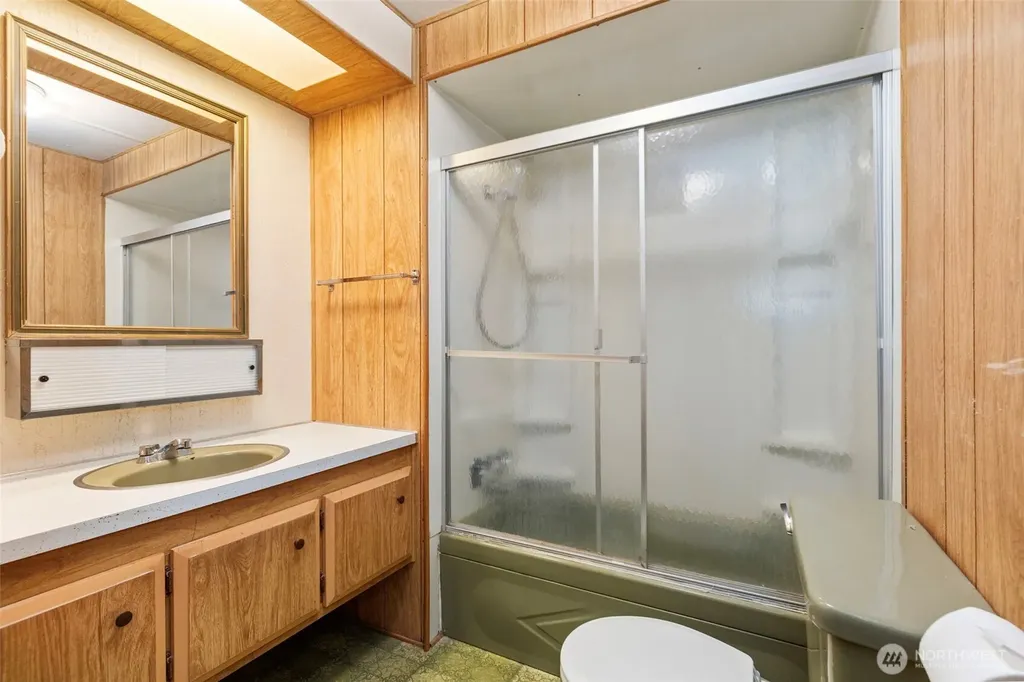 21408 Big Valley Road NE Poulsbo WA 98370