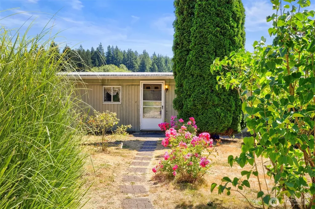 21408 Big Valley Road NE Poulsbo WA 98370
