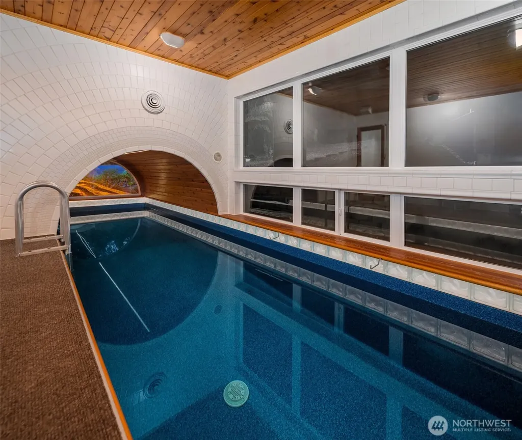 10127 Manley Road NW Seabeck WA 98380