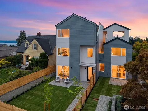 4049 44th Avenue SW Seattle WA 98116