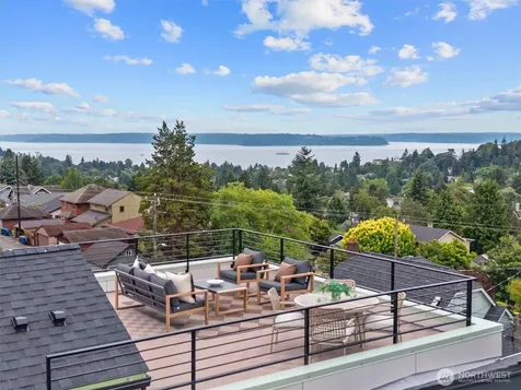 4049 44th Avenue SW Seattle WA 98116