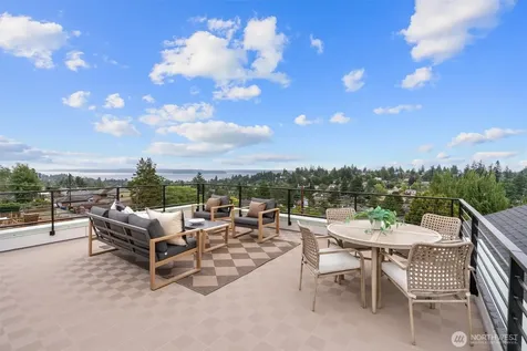 4049 44th Avenue SW Seattle WA 98116