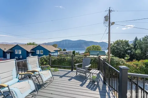 703 Boetzkes Avenue Manson WA 98831