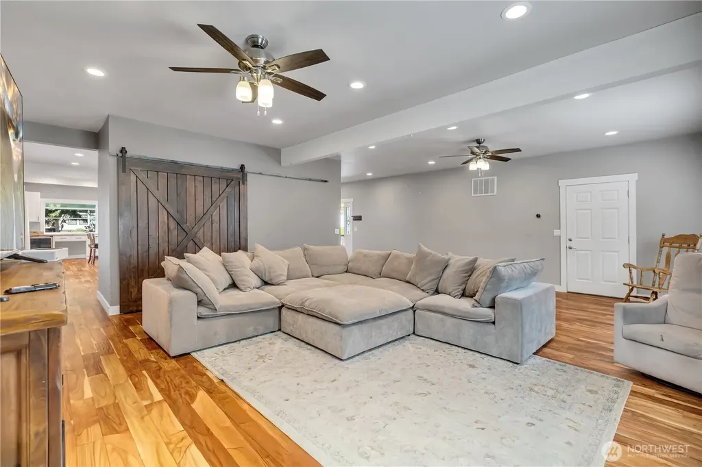 10610 SE 325th Place Auburn WA 98092
