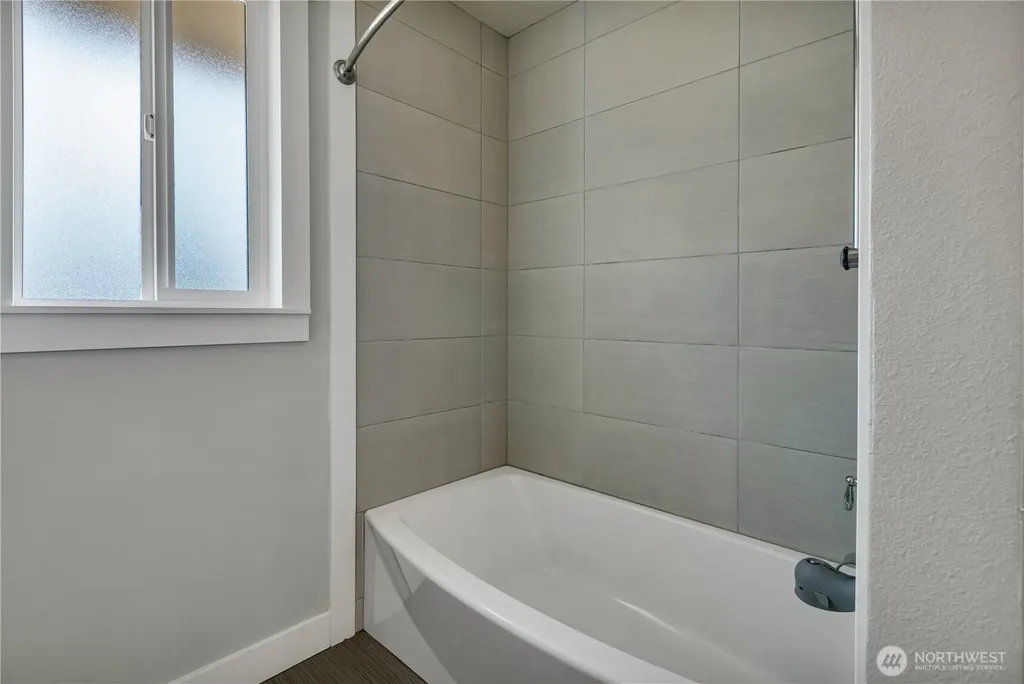 10610 SE 325th Place Auburn WA 98092