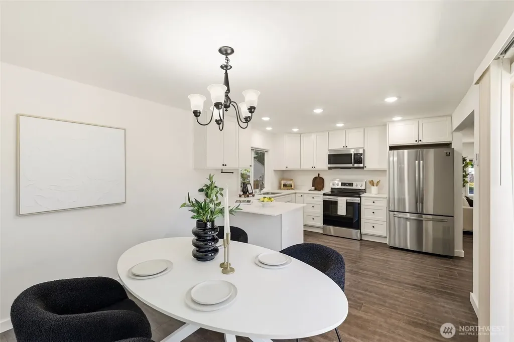12042 14th Avenue NE Seattle WA 98125