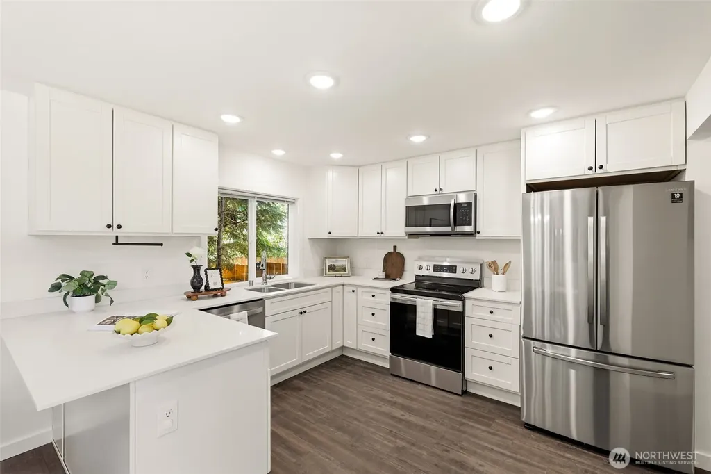 12042 14th Avenue NE Seattle WA 98125