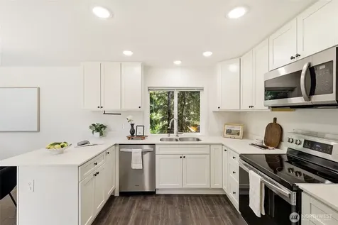 12042 14th Avenue NE Seattle WA 98125