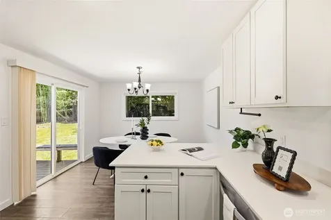 12042 14th Avenue NE Seattle WA 98125