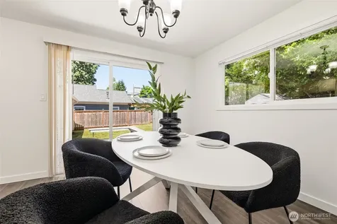 12042 14th Avenue NE Seattle WA 98125