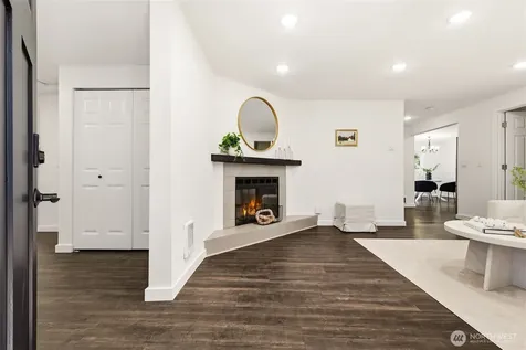 12042 14th Avenue NE Seattle WA 98125