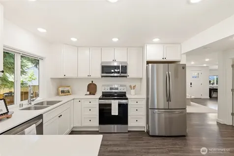 12042 14th Avenue NE Seattle WA 98125