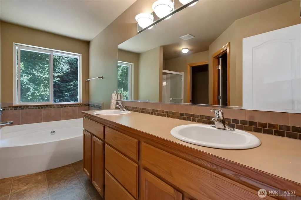 20617 193rd Avenue Ct E Orting WA 98360