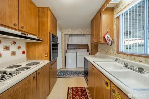 2302 R Street SE Auburn WA 98002