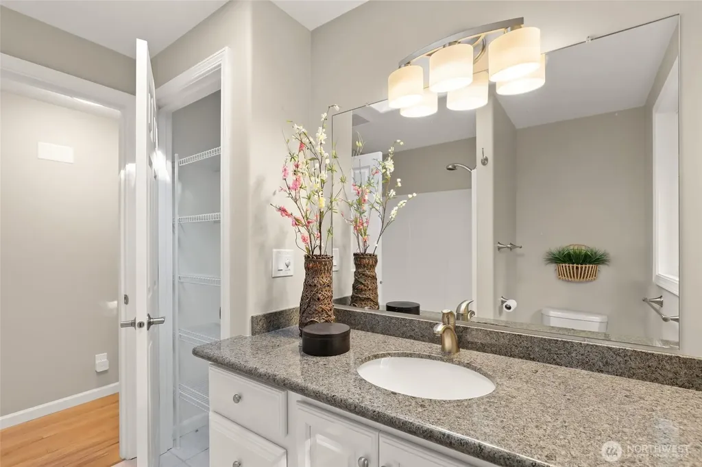 936 165th Avenue SE Bellevue WA 98008