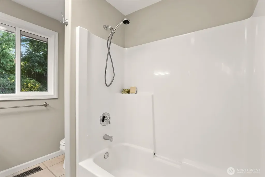 936 165th Avenue SE Bellevue WA 98008