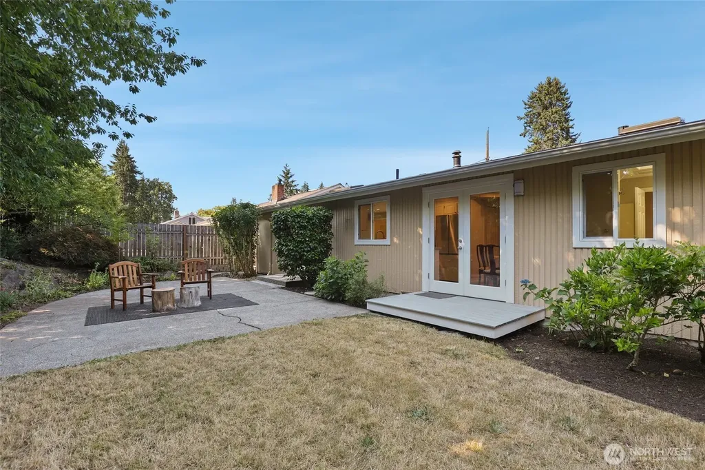 936 165th Avenue SE Bellevue WA 98008