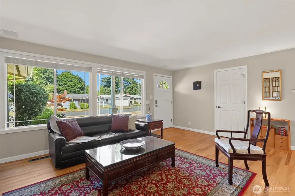 936 165th Avenue SE Bellevue WA 98008
