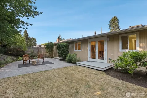 936 165th Avenue SE Bellevue WA 98008