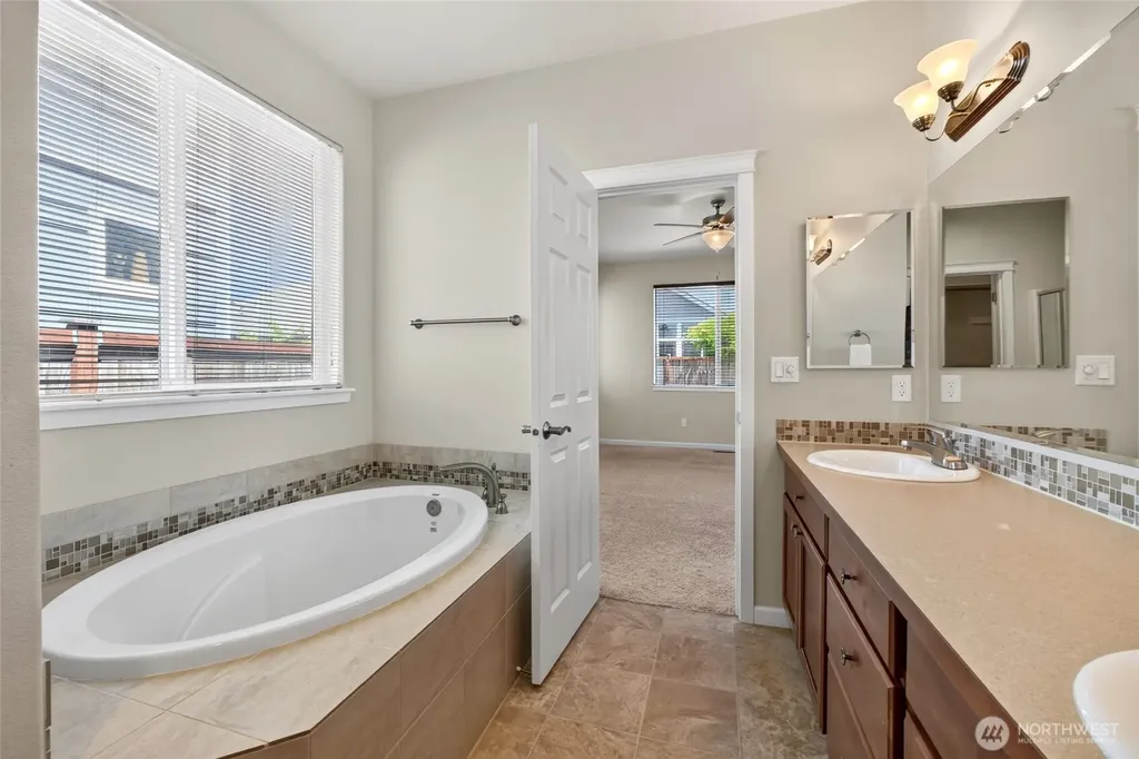 638 Mandee Street SE Lacey WA 98513