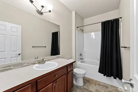 638 Mandee Street SE Lacey WA 98513