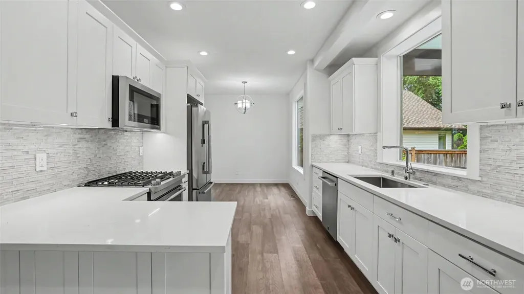 25506 SE 41st Lane Sammamish WA 98029