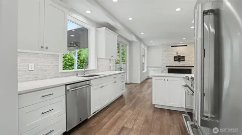 25506 SE 41st Lane Sammamish WA 98029
