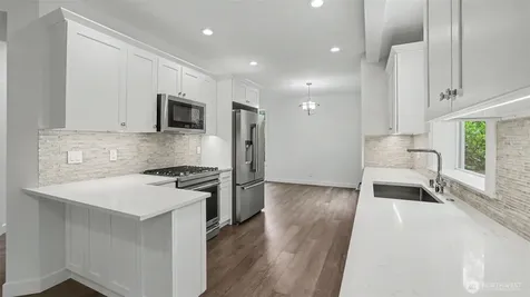 25506 SE 41st Lane Sammamish WA 98029