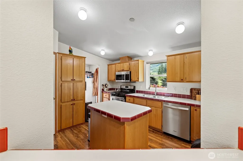 33308 South Skagit Highway Sedro Woolley WA 98284