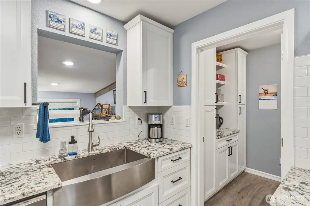 320 Haussler Road Kelso WA 98626