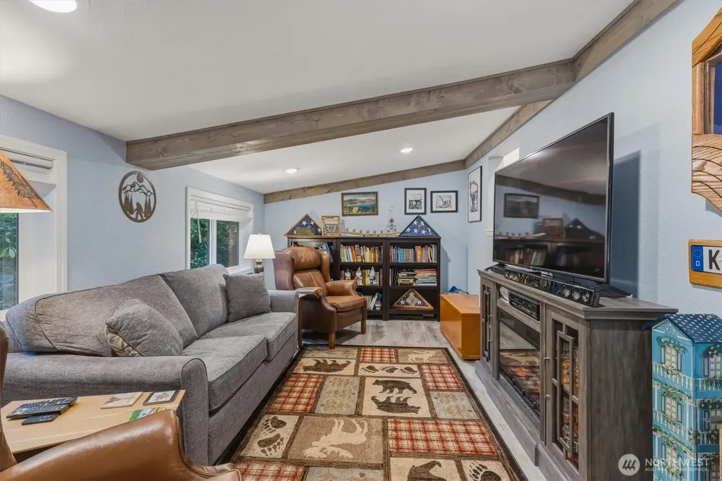 320 Haussler Road Kelso WA 98626