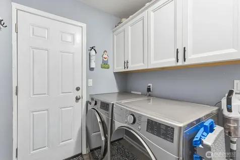 320 Haussler Road Kelso WA 98626