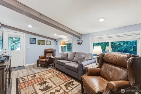320 Haussler Road Kelso WA 98626