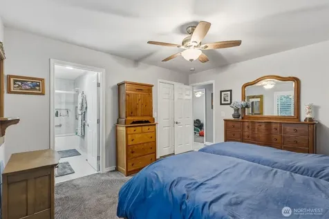 320 Haussler Road Kelso WA 98626